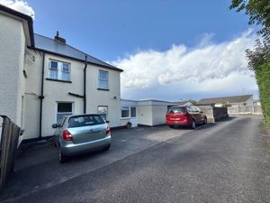 Photo 11- click for photo gallery